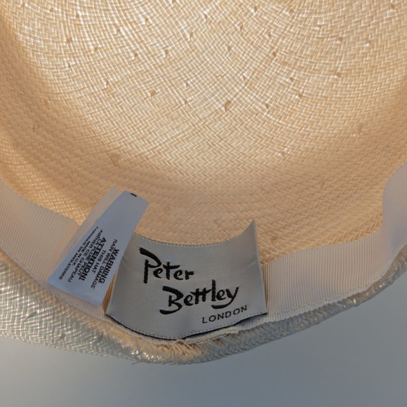 Peter Bettley straw feather hat white, size OS - Picture 9 of 13
